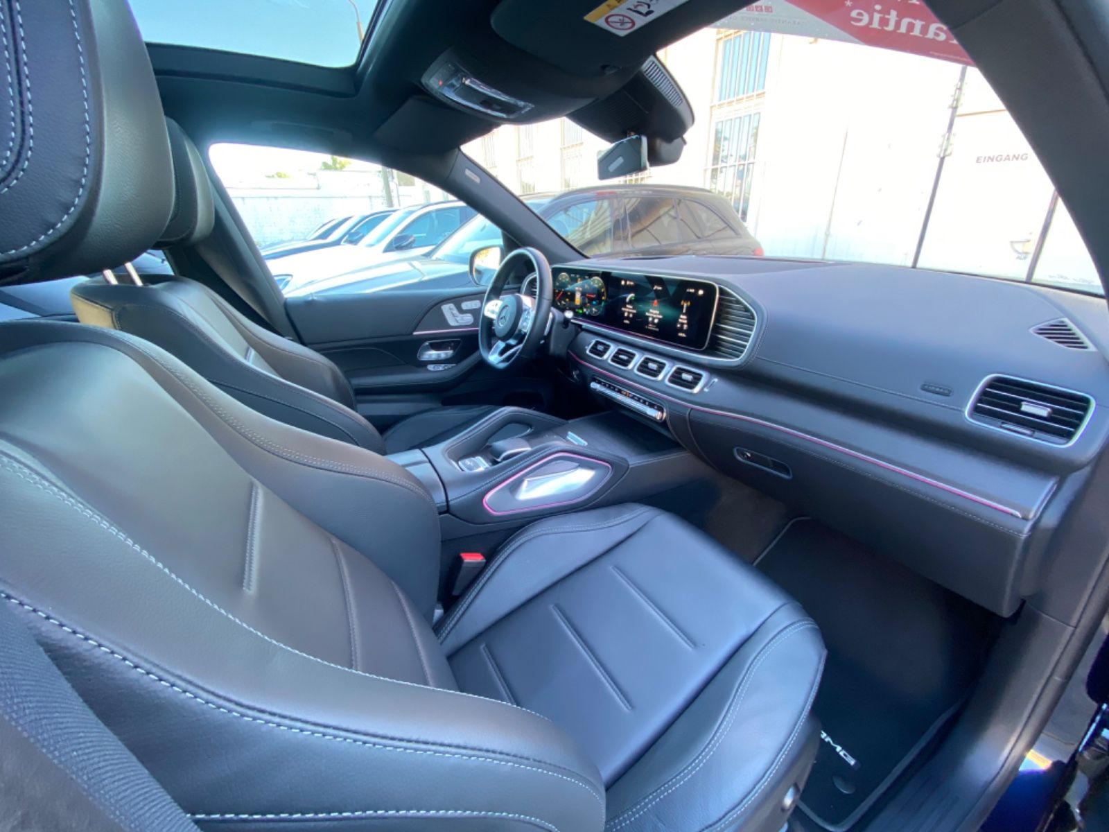 Mercedes-Benz GLE350de AMG 4M_Panorama_Airmatic_360°_Keyless_