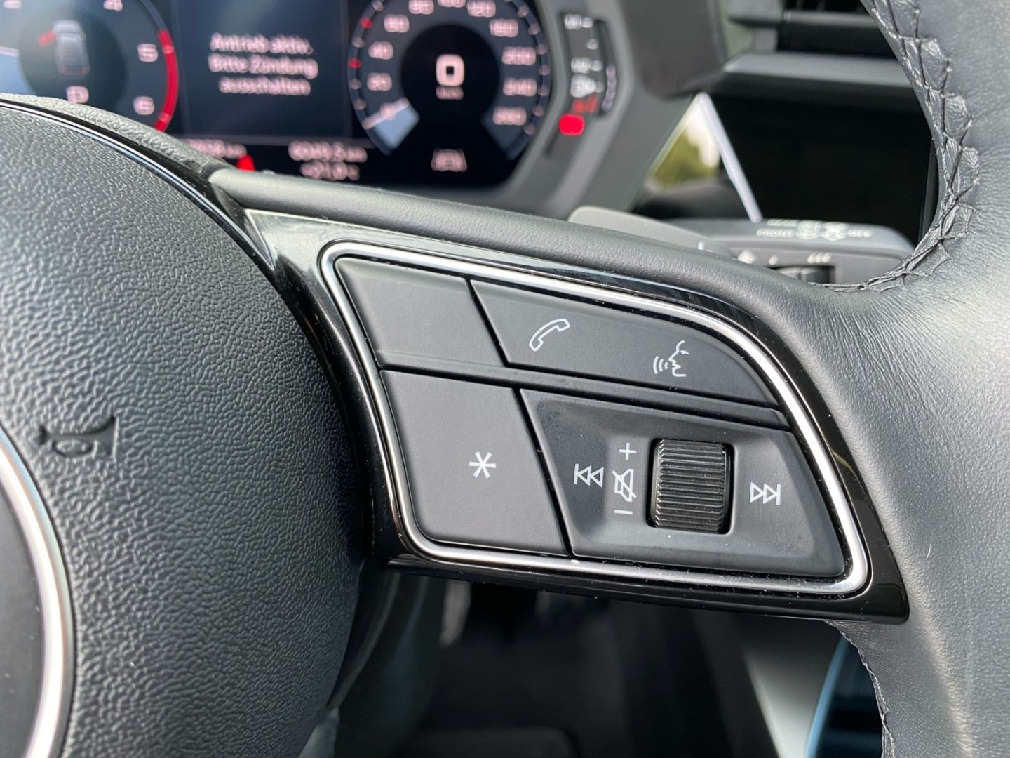 Audi A3 35 TDI Sportback S tron advanced *LED*CAM*SHZ