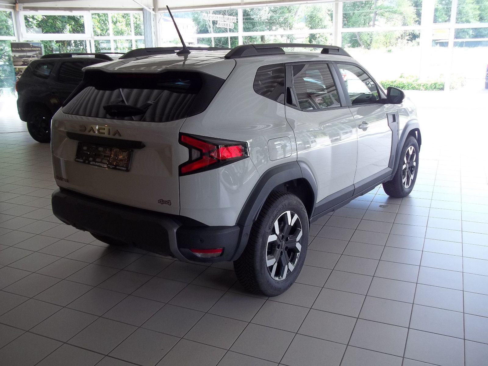 Dacia Duster III TCe 130 Extreme 4x4 - Samsaru's Car Outlet