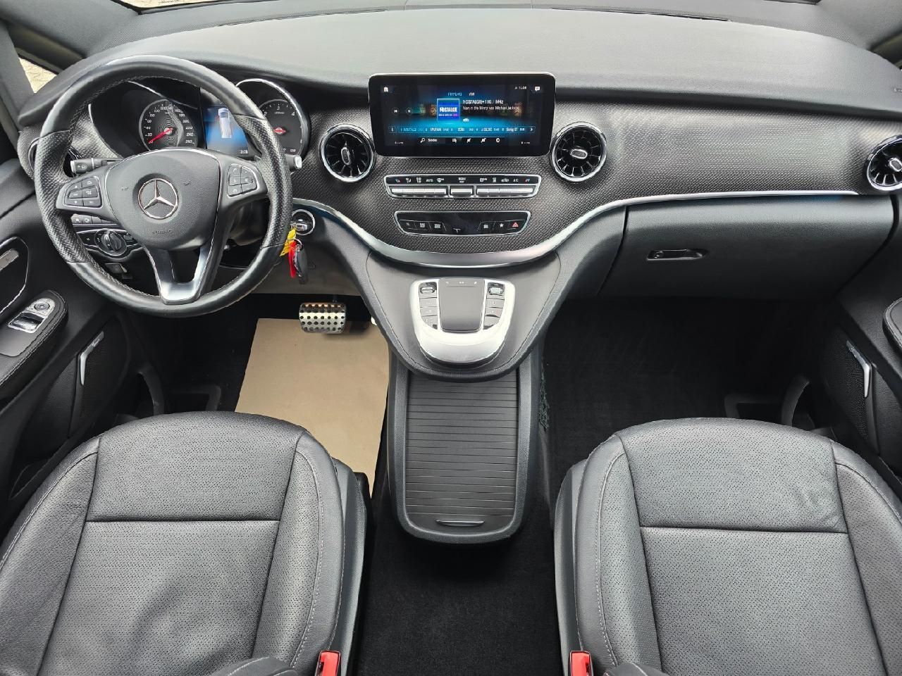 Mercedes-Benz V 300 300 d AVANTGARDE EDITION - Samsaru's Car Outlet