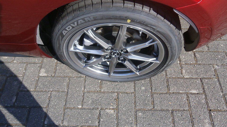 Mazda MX-5 1.5L SKYACTIV-G 132PS 6MT RWD EXKLUSIVE-LIN