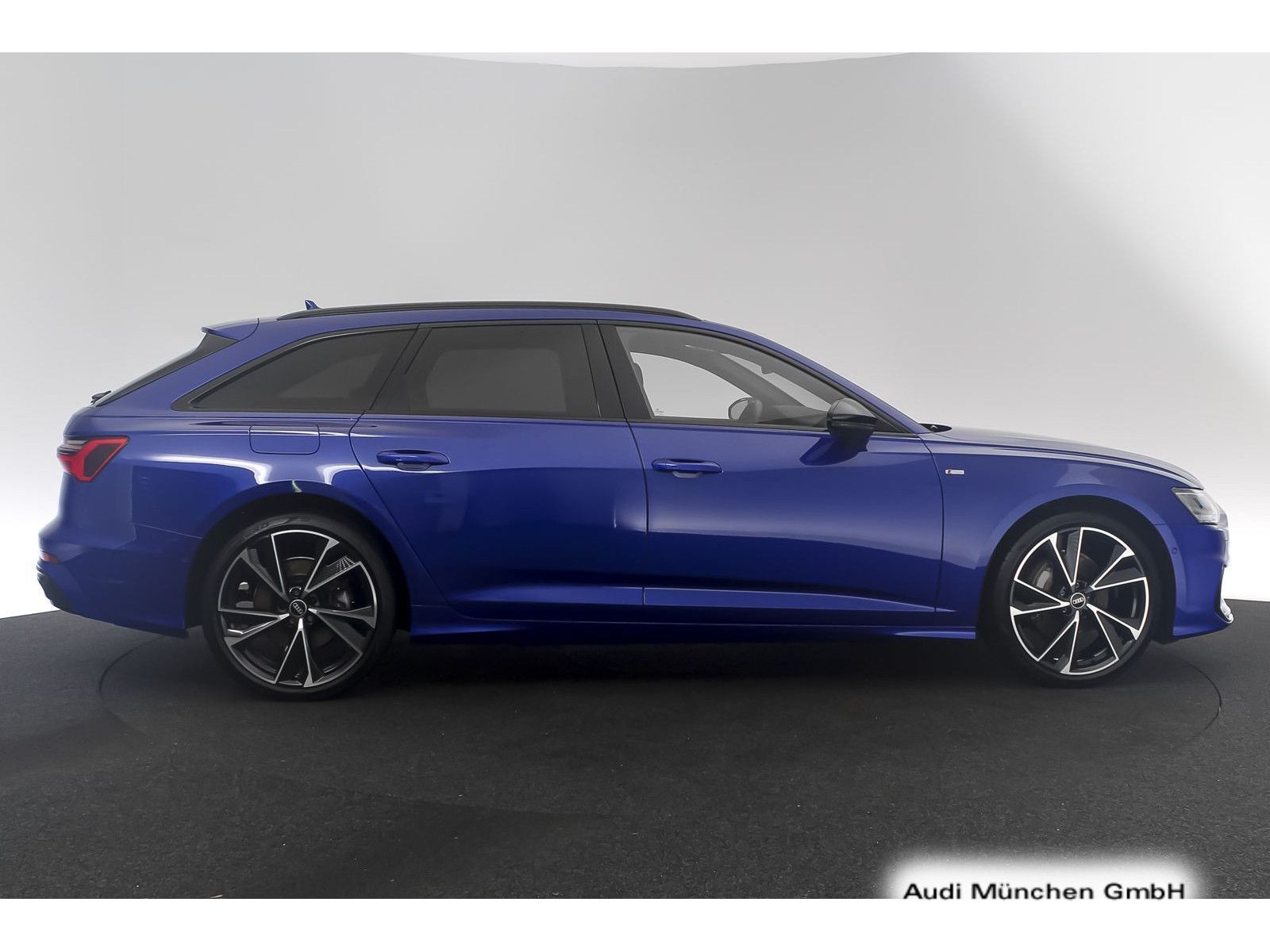Audi A6 Avant 45 TFSI qu. S tronic S line UPE:90" Pan