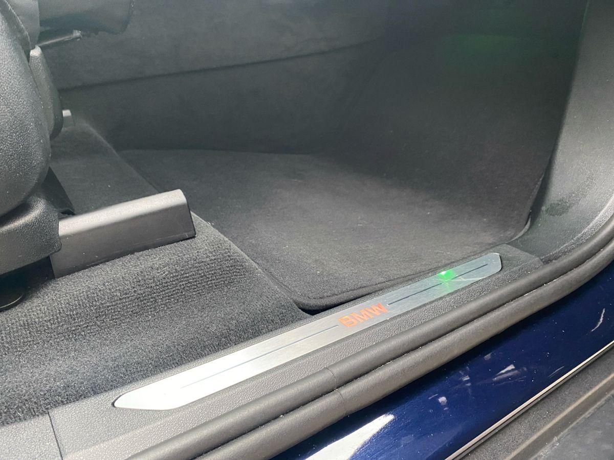BMW X5 xDRIVE 30d HUD+LEDER+AHK+INNOVATION+H&K+20"