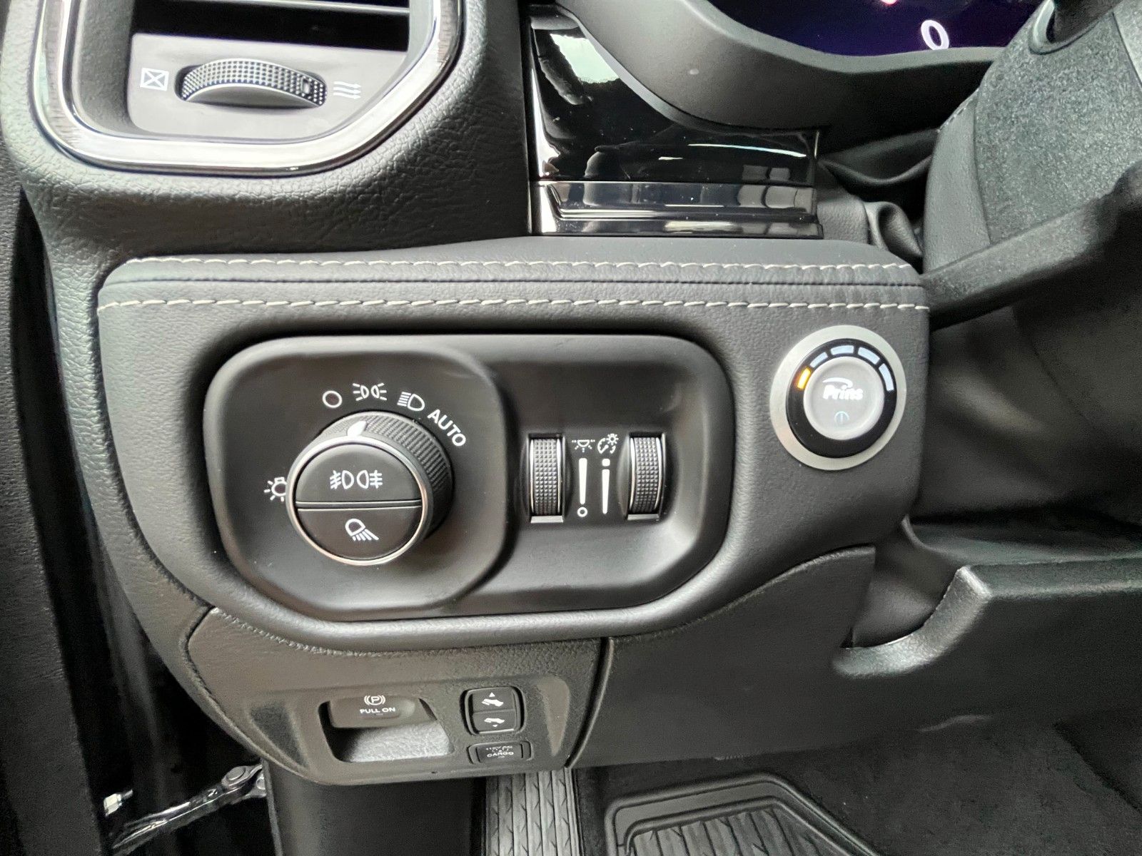 Dodge RAM 5 JAHRE GARANTIE Limited Night MY25 H/O LPG