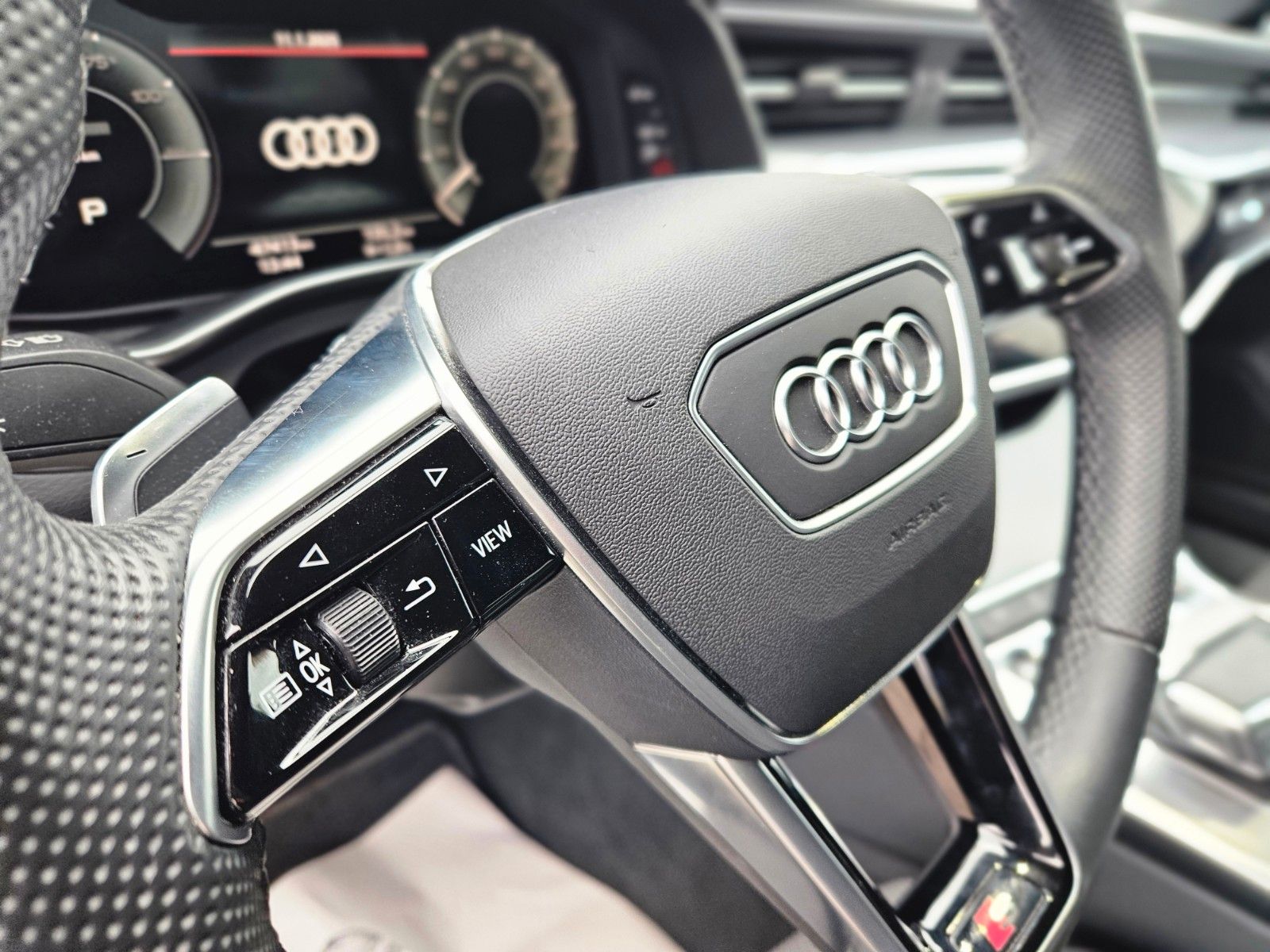 Audi A6 Lim. 50 TFSI e quattro S-line - Samsaru's Car Outlet