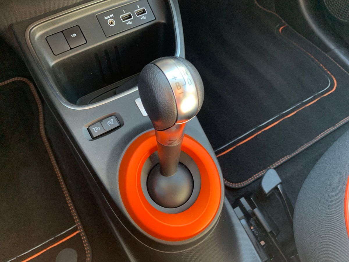 Renault Twingo ELECTRIC - Samsaru's Car Outlet