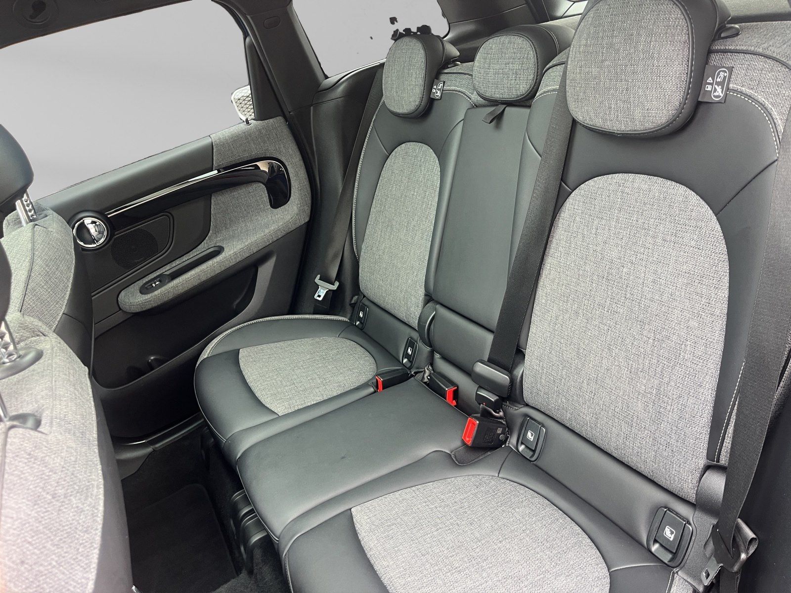 MINI Cooper S ALL4 Countryman Chili - Samsaru's Car Outlet