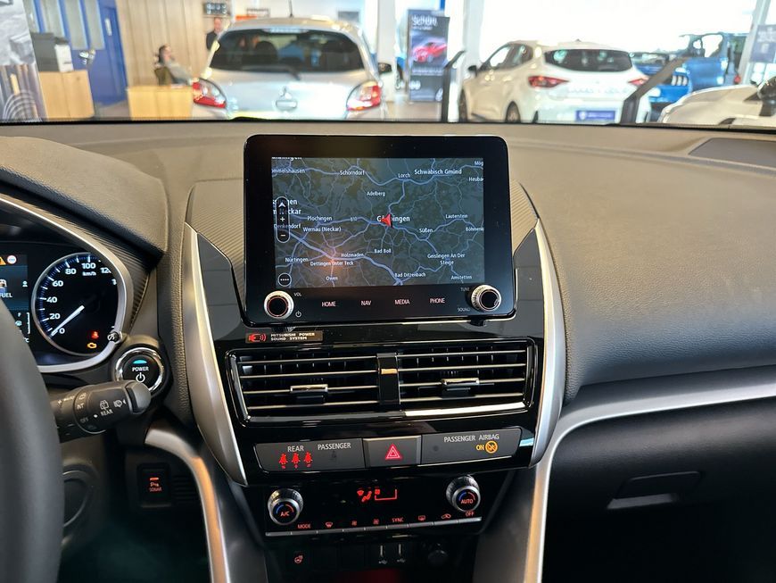 Mitsubishi Eclipse Cross Plug-In Hybrid 4WD Select*Vorführw