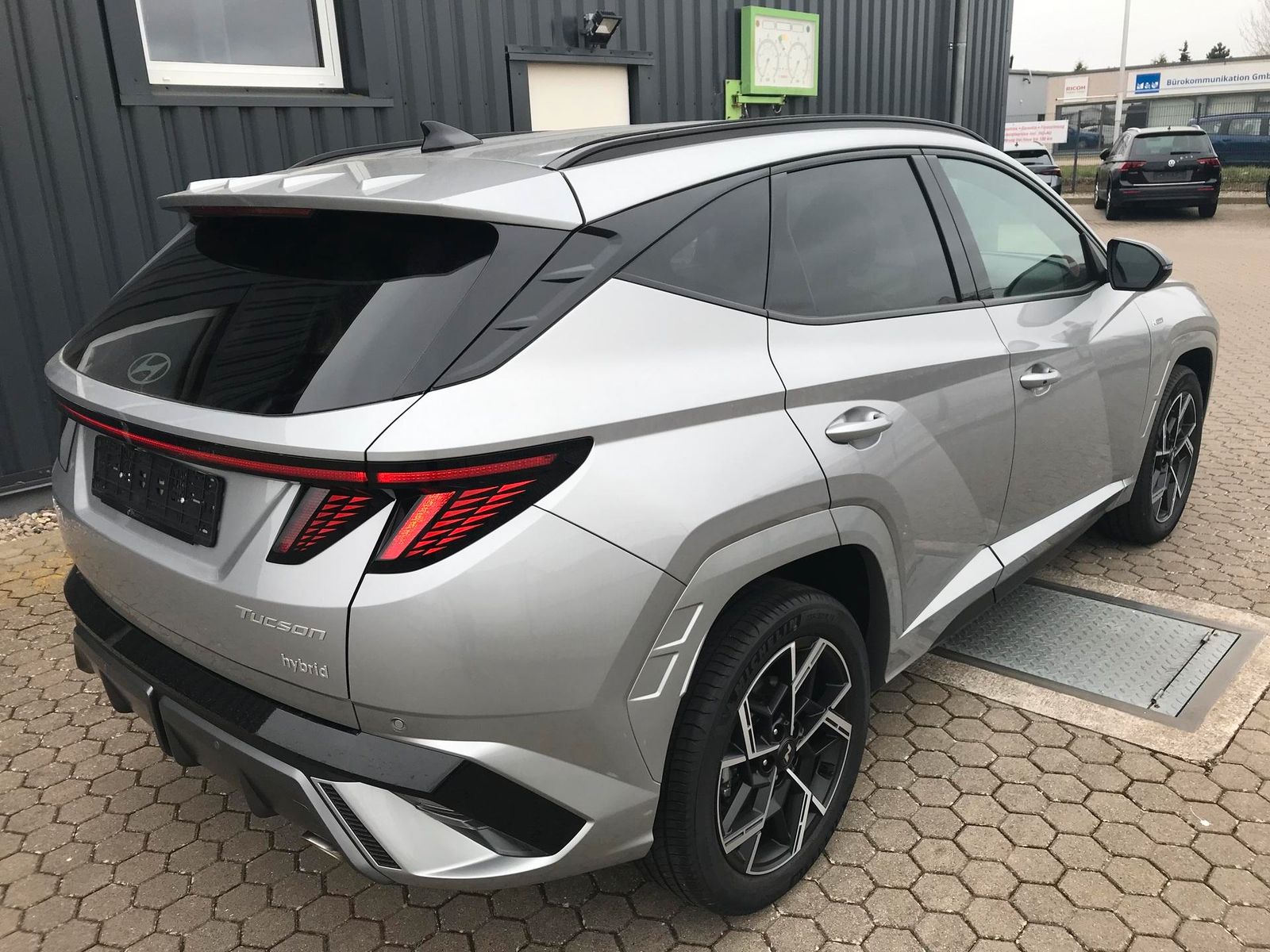 Hyundai TUCSON 1.6 T-GDI N Line Voll-Hybrid HEV 2WD - Samsaru's Car Outlet