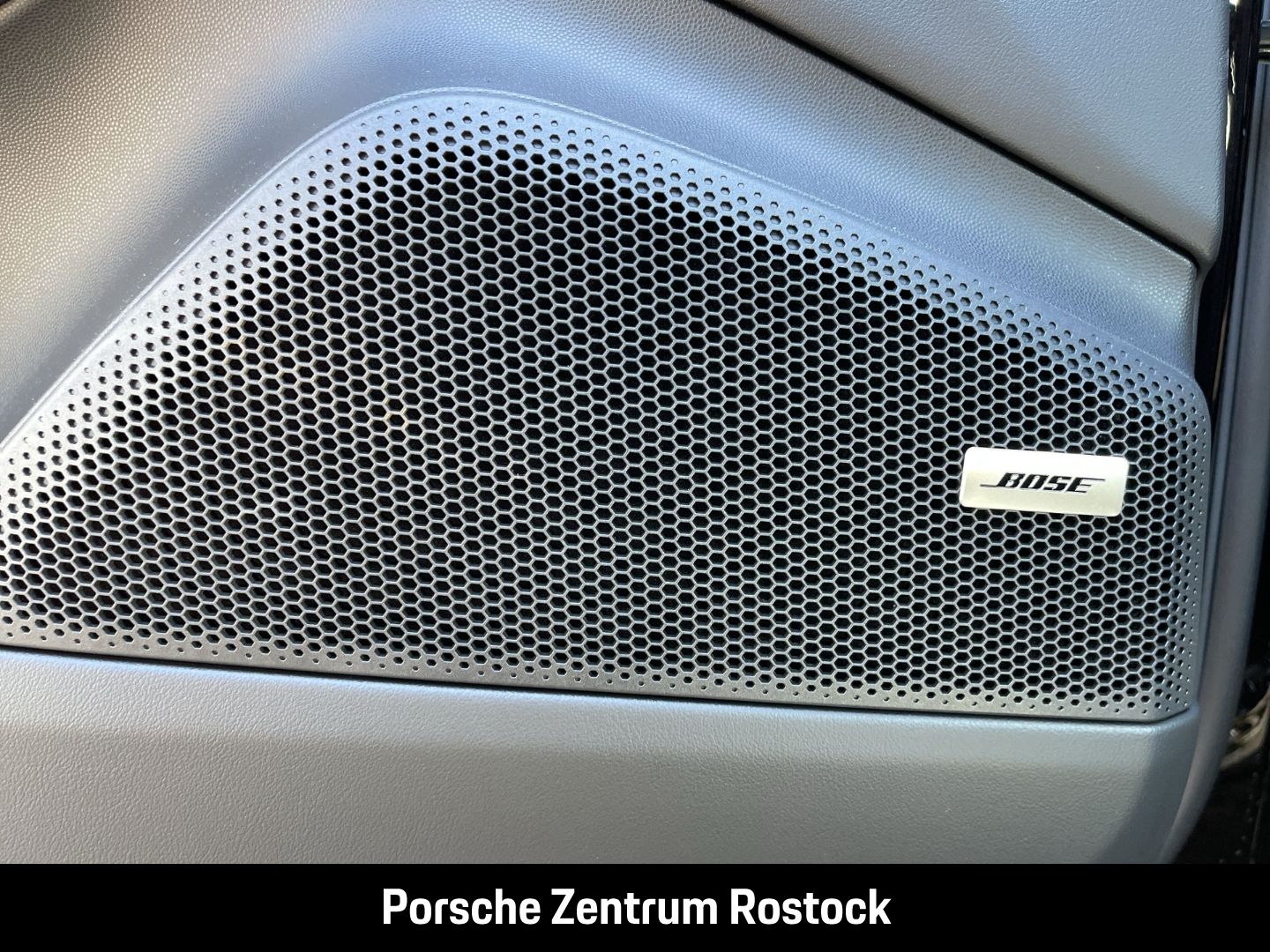 Porsche Macan 4S BOSE LED-Matrix Panorama Surround-View