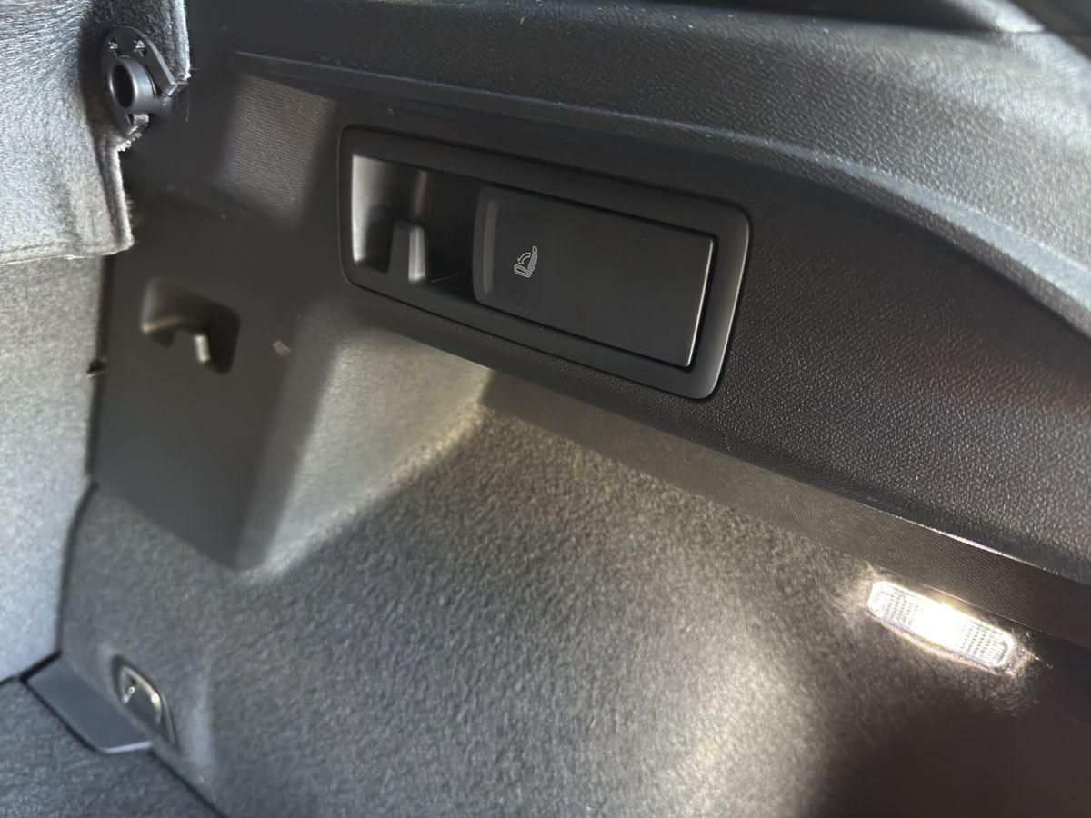 Cupra Formentor VZ 2.0 TSI 4Drive 310PS Navi AHK LED B