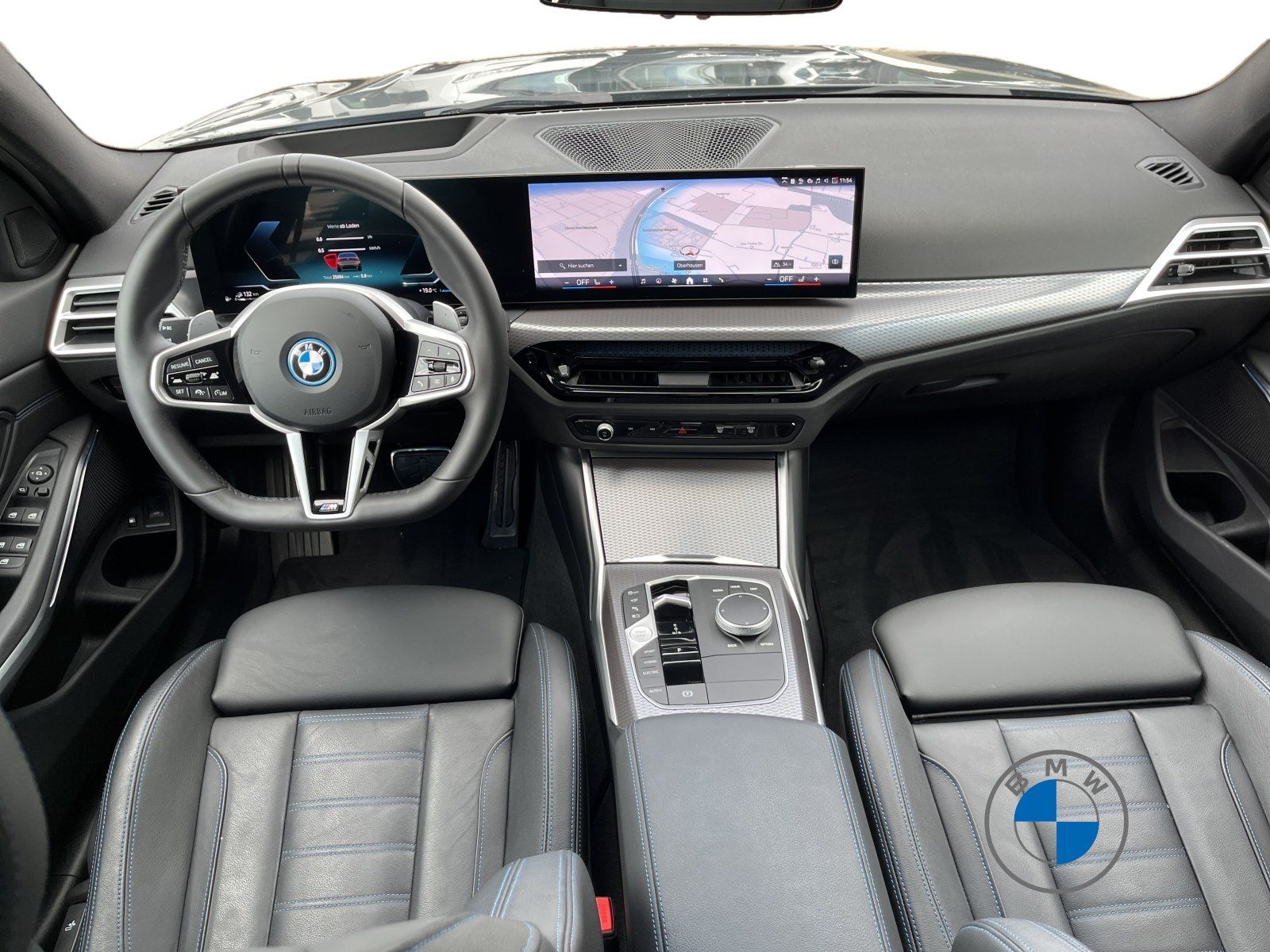 BMW 330e xDrive Limousine M Sport 19" LED Ambiente