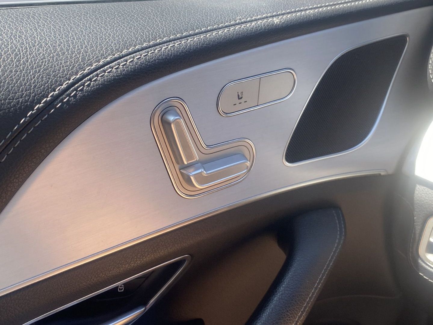 Mercedes-Benz GLE 350 de Luftfed*HUD*360°*Distro*Pano*AHK*19