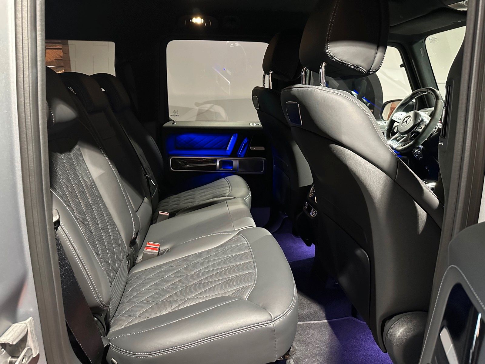 Mercedes-Benz G63 AMG - Samsaru's Car Outlet