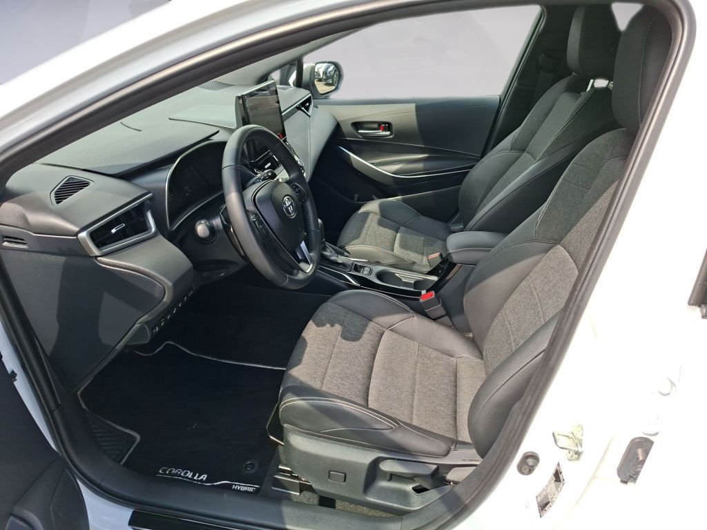 Toyota Corolla 2.0 Hybrid Touring Sports Team Deutschla