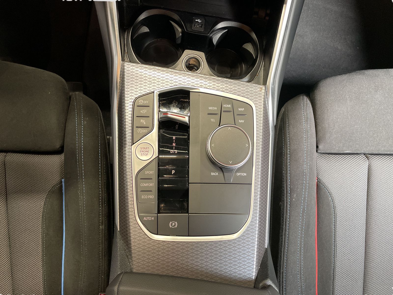 BMW 320i Touring M Sport LiveCockpitProf Kamera LED