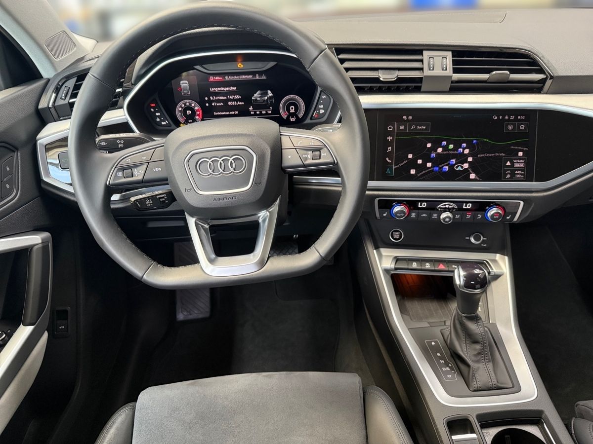 Audi Q3 advanced - Samsaru's Car Outlet
