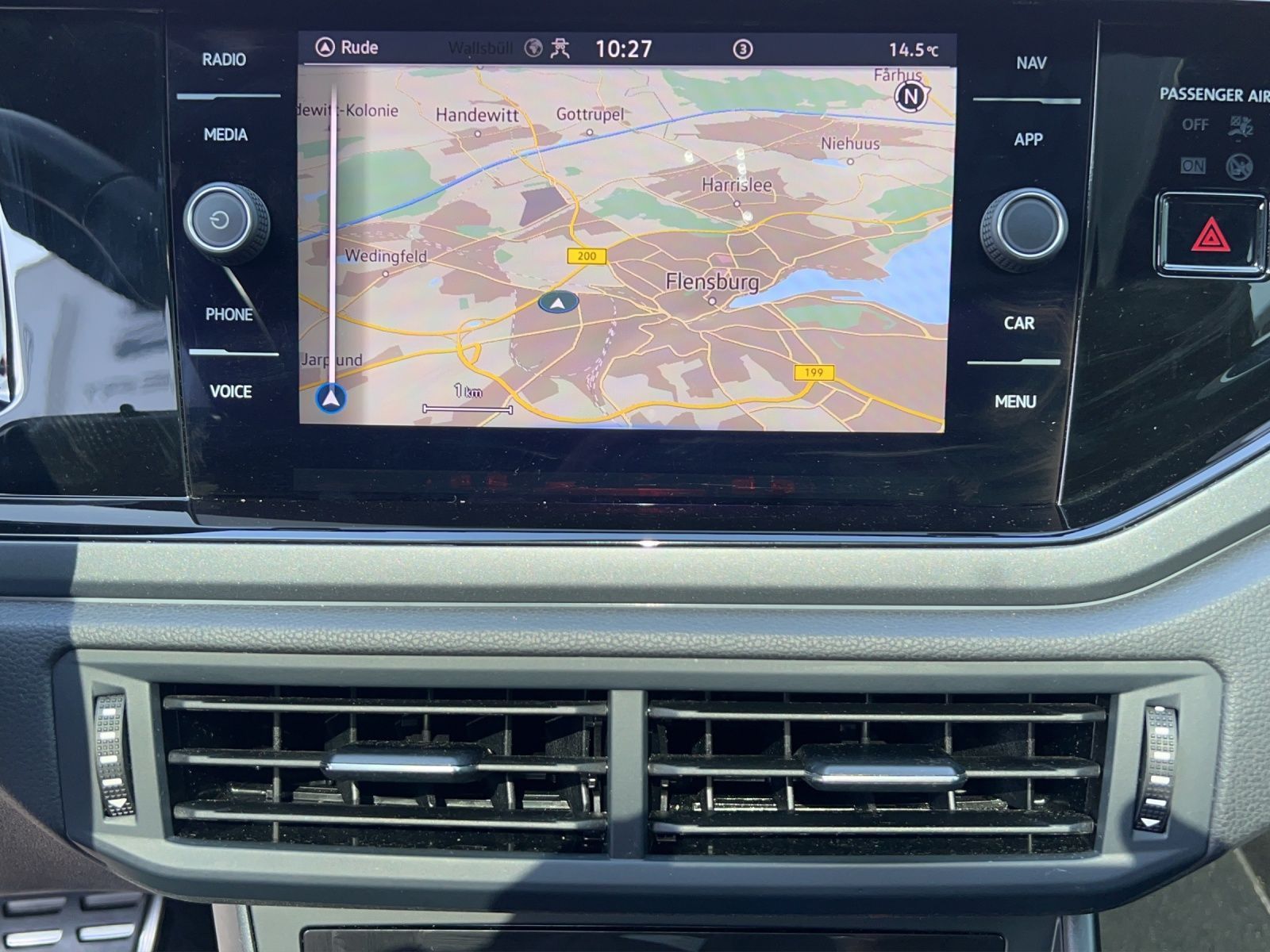 Volkswagen Taigo 1.0 TSI DSG R-Line - Samsaru's Car Outlet