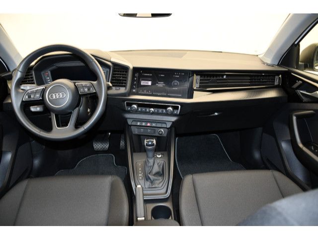 Audi A1 Sportback 30 TFSI S tronic SITZHZ/LED/PDC