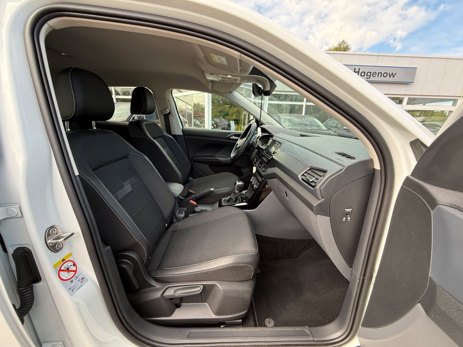 Volkswagen T-Cross 1.0 TSI Style - Samsaru's Car Outlet