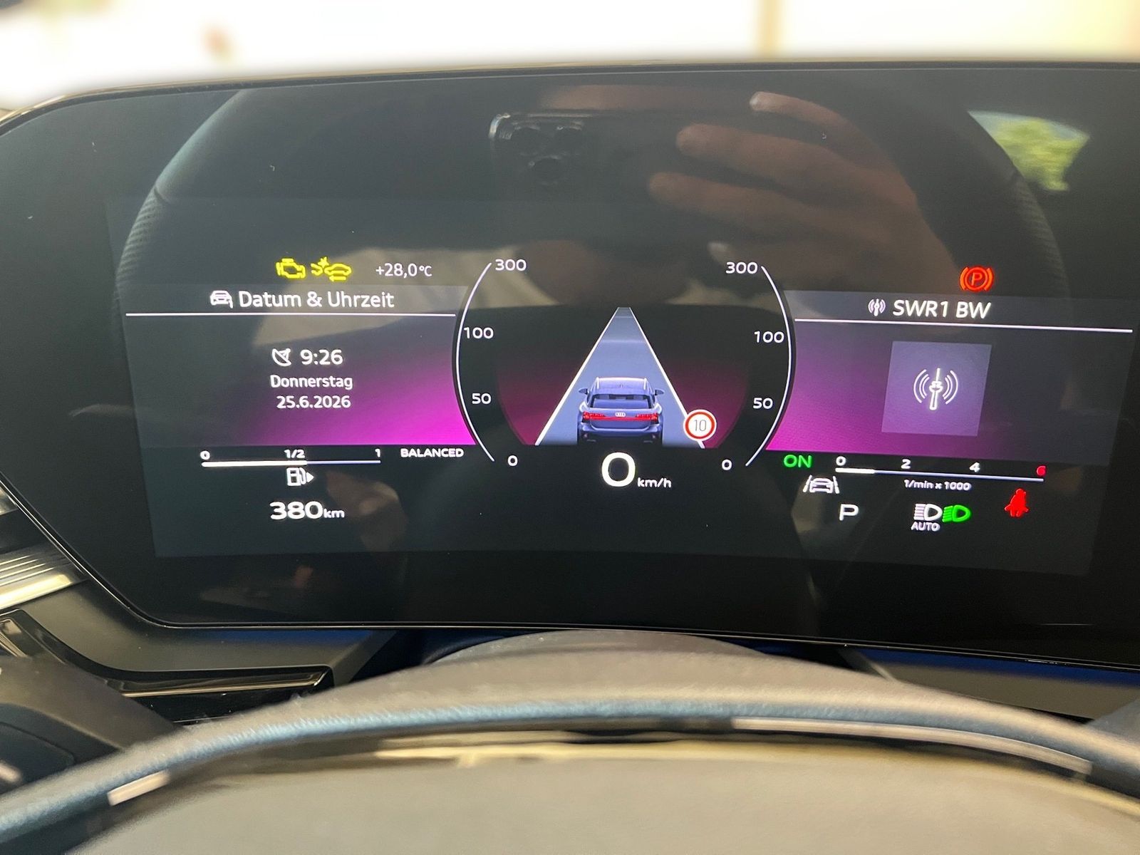 Audi A6 Avant S line Neues Modell *AHK*360° CAM*MATRI