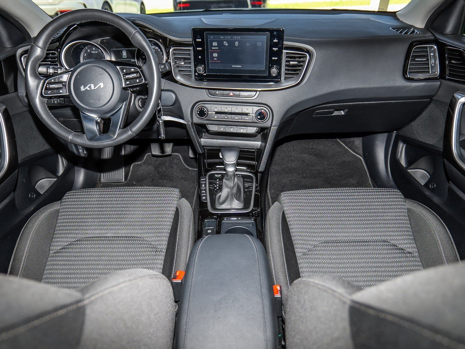 Kia Ceed Sportswagon Vision - Samsaru's Car Outlet