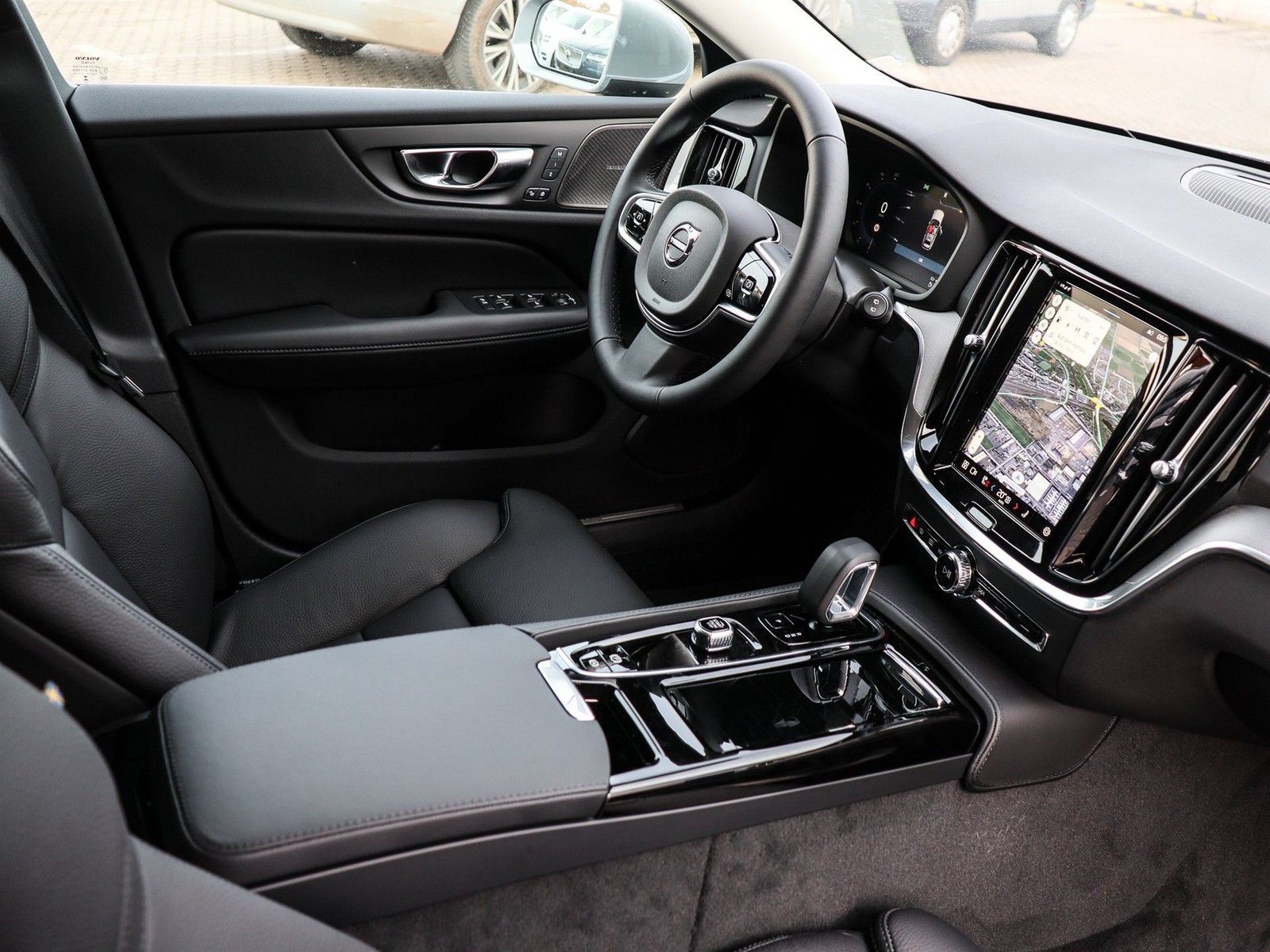 Volvo V60  T6 Recharge Plus Bright Plug-In Hybrid AWD