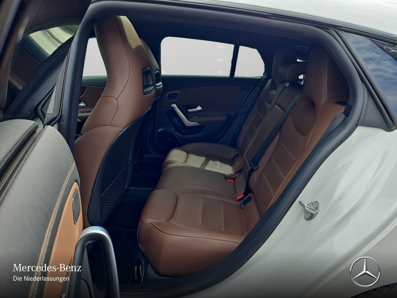 Mercedes-Benz CLA 250 4M AMG - Samsaru's Car Outlet