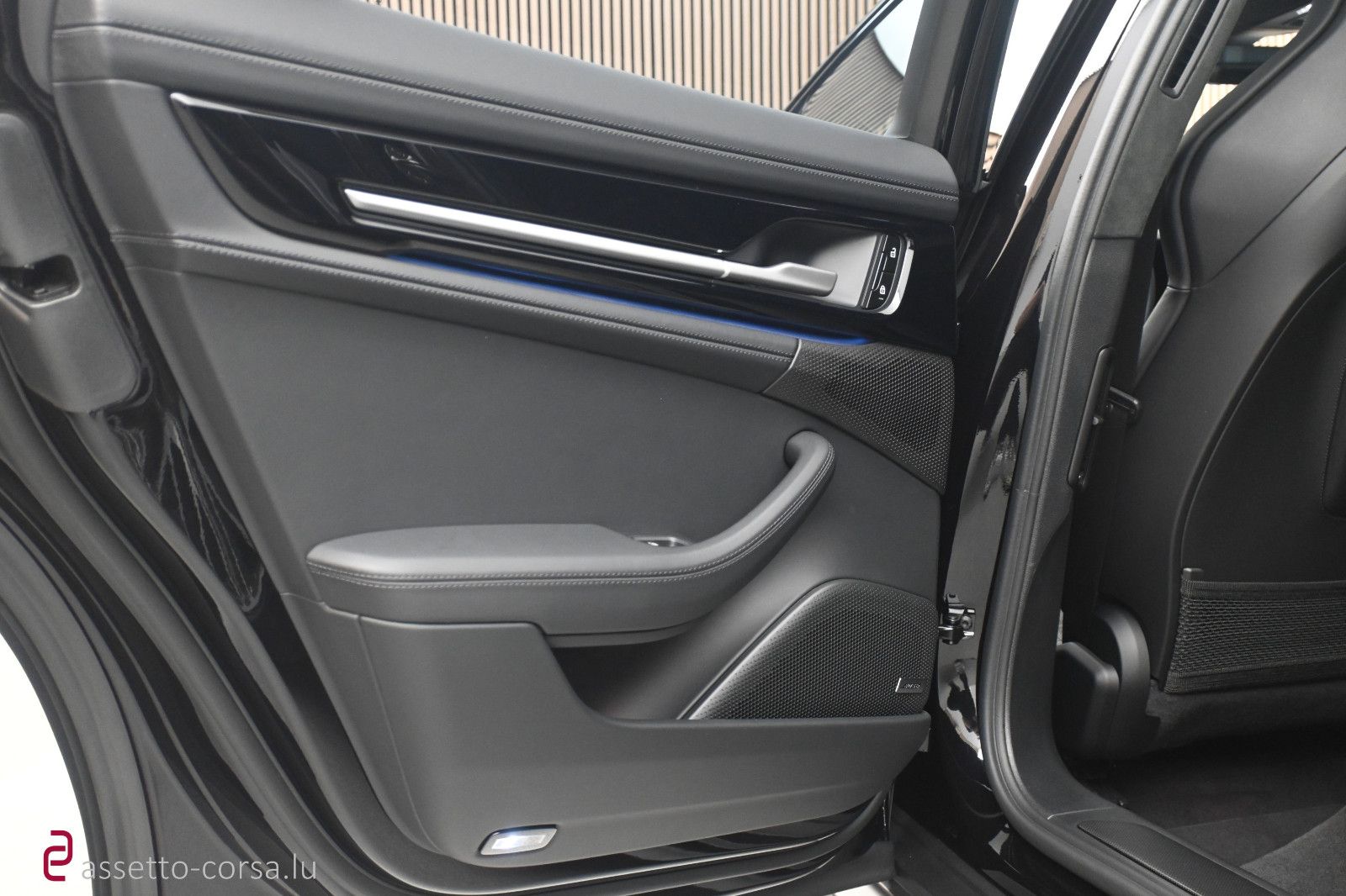 Porsche Panamera Turbo E-Hybrid*Pano*H-A Lenk*Matrix*ACC
