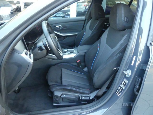 BMW 330 ixDrive Tour M Sportp. Indiv.ACC°Ad.LED*AHK°