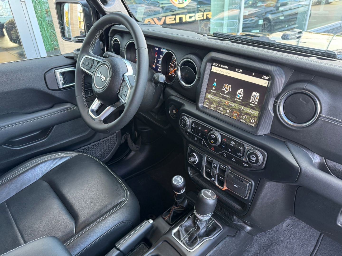 Jeep Gladiator Farout UMBAU 4WD 3.0 CRD DACH Leder So