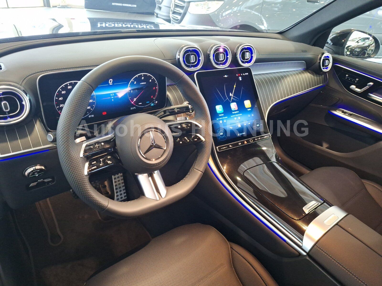 Mercedes-Benz GLC 300 d AMG 4M Edition 360° Distr AHK Memo 20"