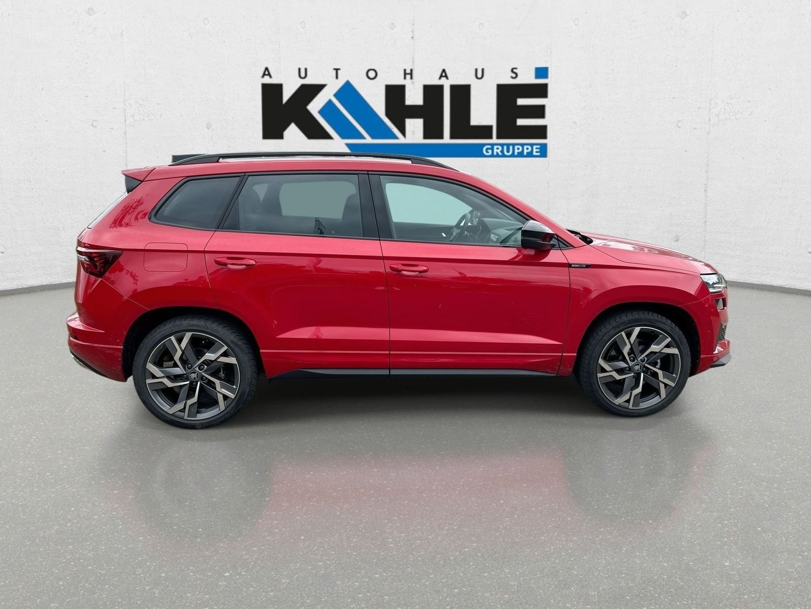 Skoda Karoq 2.0 TSI Sportline Pano Matrix ACC AHK LED