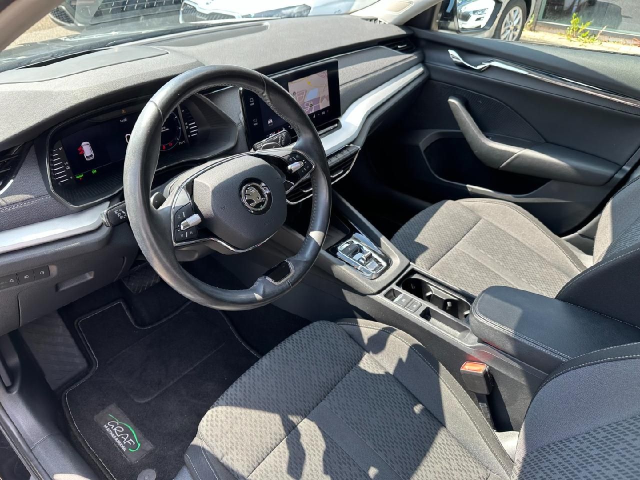 Skoda Octavia Combi Style - Samsaru's Car Outlet