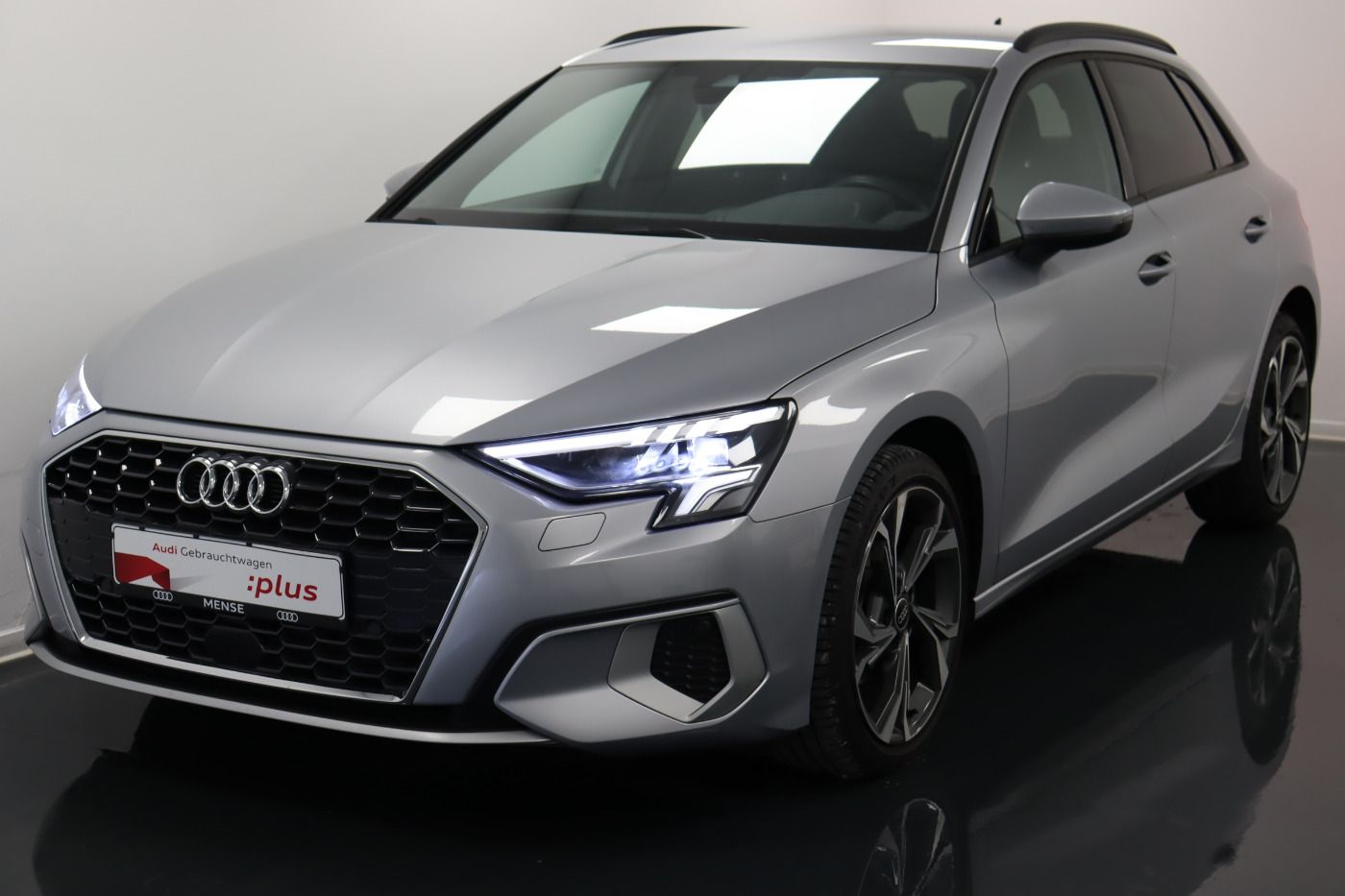 Audi A3 Sportback 30 TFSI advanced - Samsaru's Car Outlet