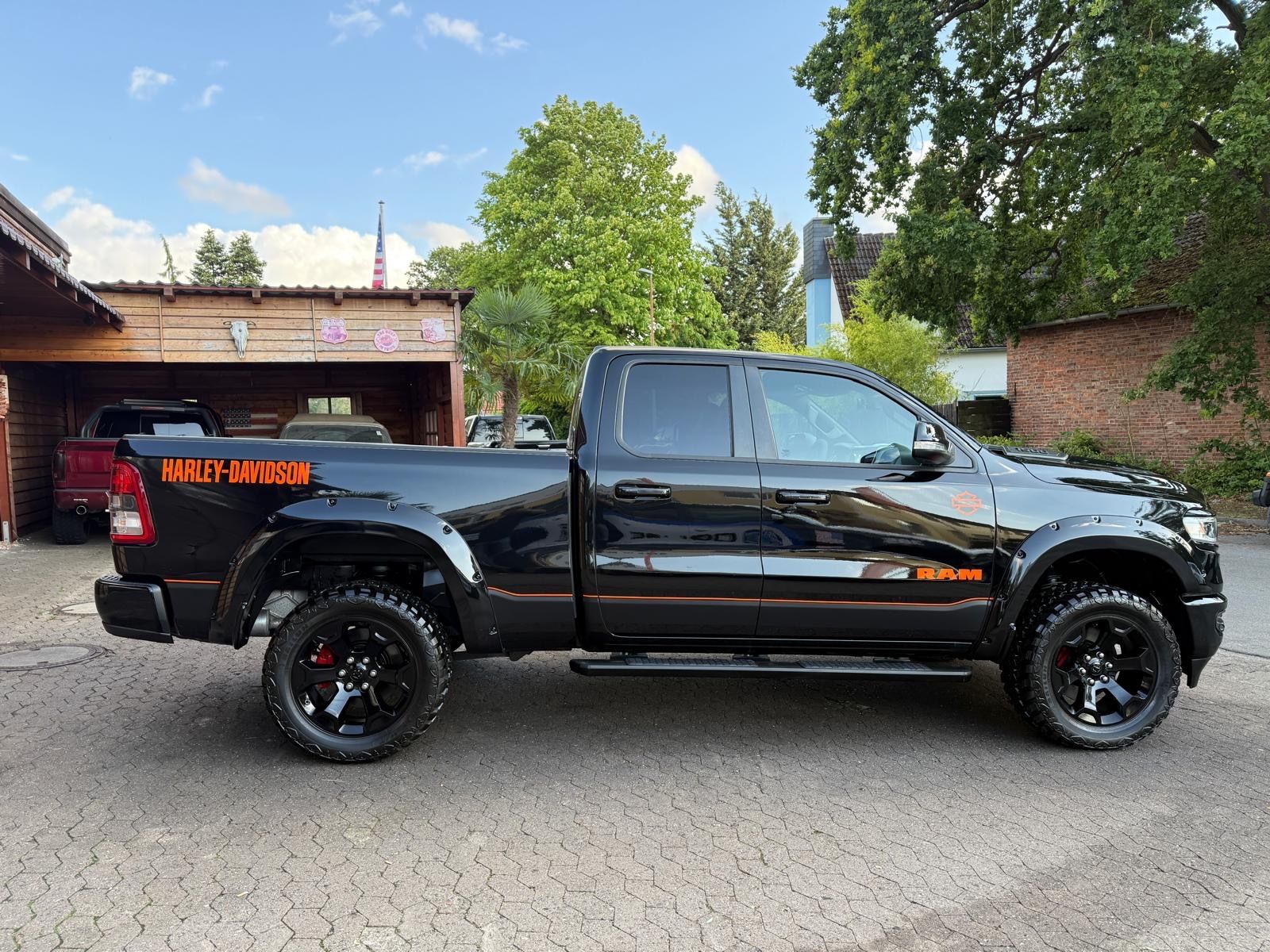 Dodge LIMITED*HARLEY*LPG*OFFROAD*NAVI*AHK*4X4*LIFT*PDC