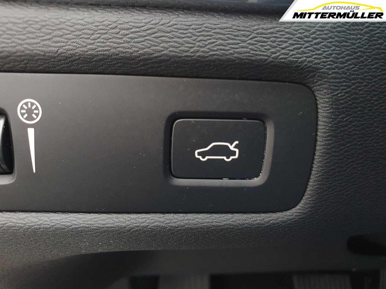 Volvo XC60 Core AWD XC 60 B4 Standheizung AHK