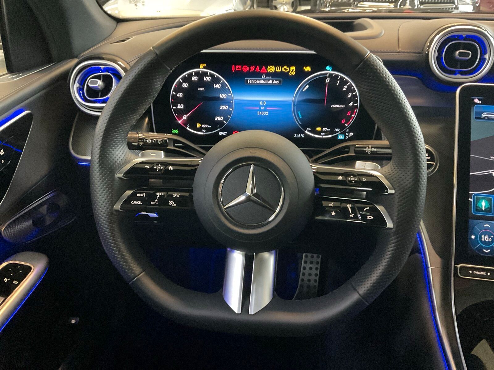 Mercedes-Benz GLC 300 de 4MATIC - Samsaru's Car Outlet
