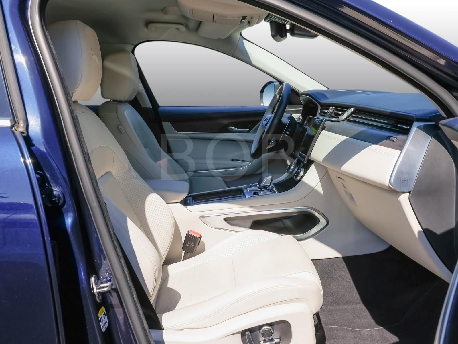 Jaguar F-Pace P400e S AWD Hybrid NAVI ACC HUD KLIMA PDC