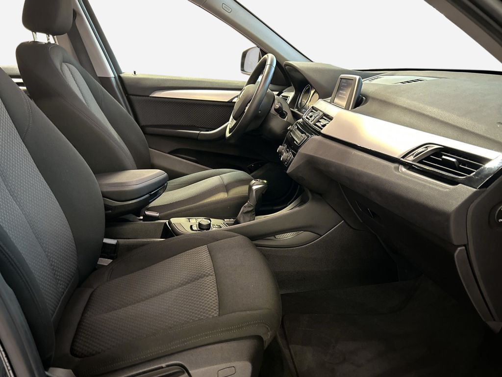 BMW X1 xDrive25e Advantage - Samsaru's Car Outlet