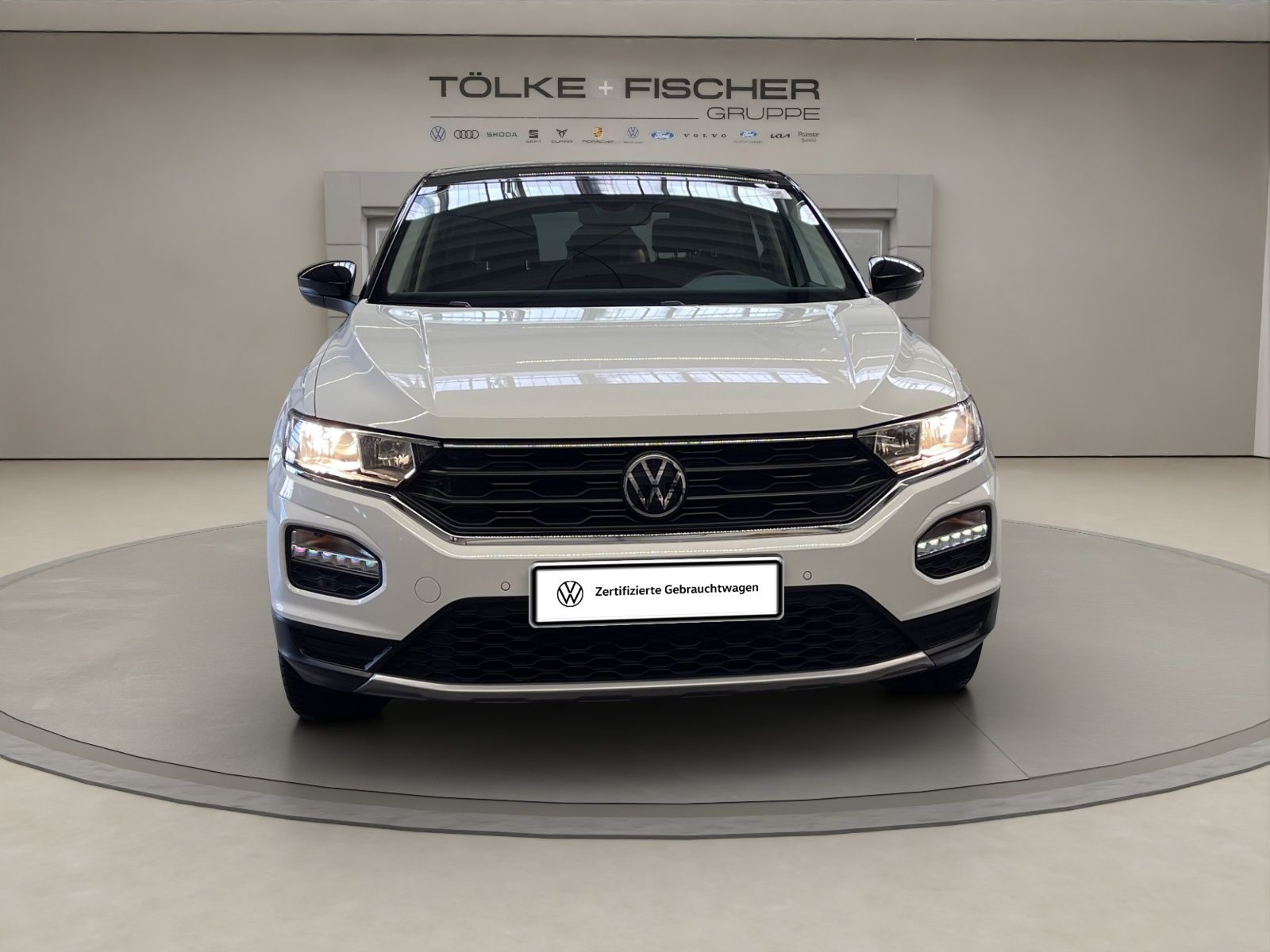 Volkswagen T-Roc 1.0 TSI Active - Samsaru's Car Outlet