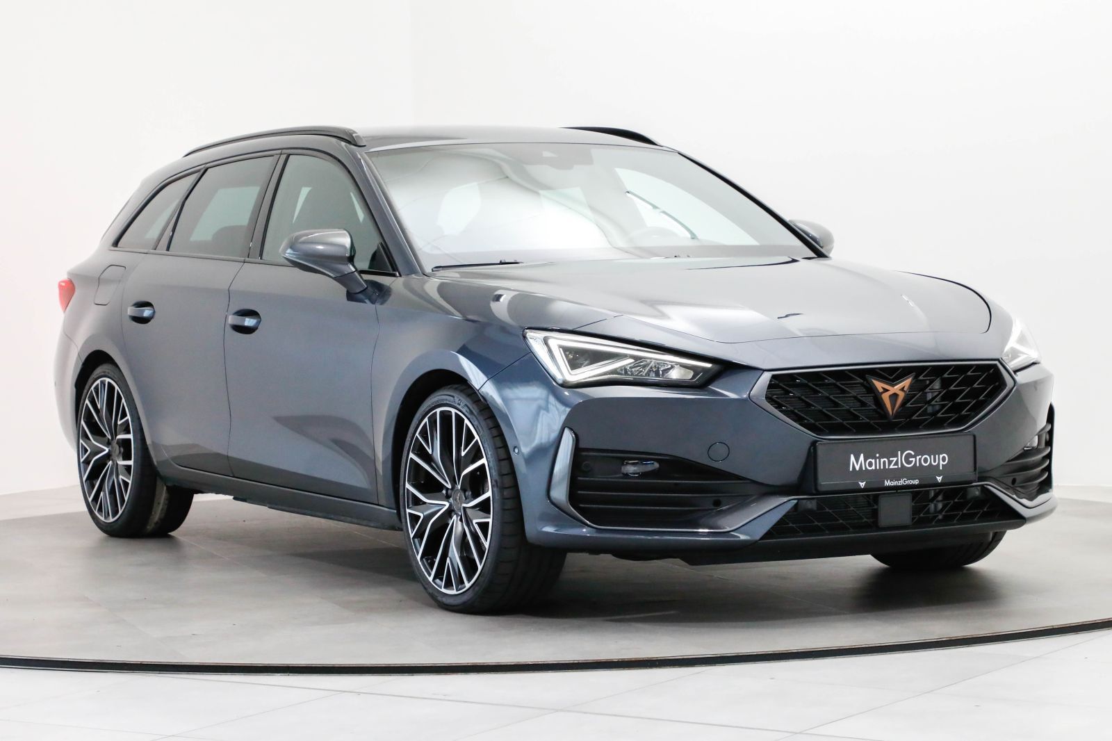 Seat Leon ST 1.4 eTSI DSG VZ AHK SHZ ACC Kam. Beats