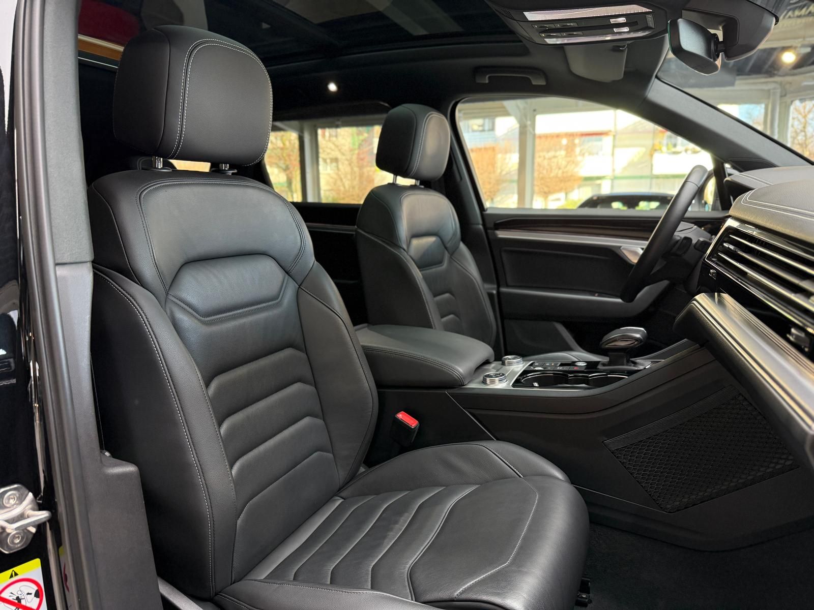 Volkswagen Touareg Elegance 4Motion*Pano*StHzg*KeylessGO