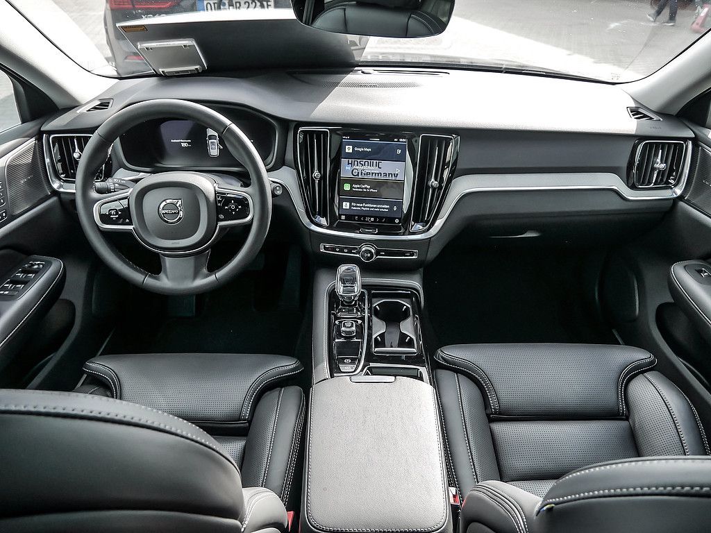 Volvo V60 T6 Recharge Plus Dark AWD