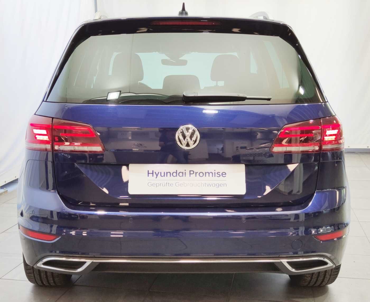 Volkswagen Golf VII Sportsvan 1.5 TSI DSG Highline - Samsaru's Car Outlet