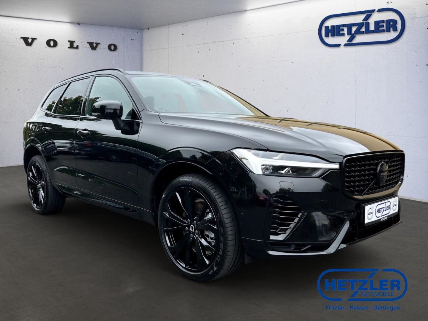 Volvo XC60 Ultra Black Edition Recharge Plug-In Hybrid