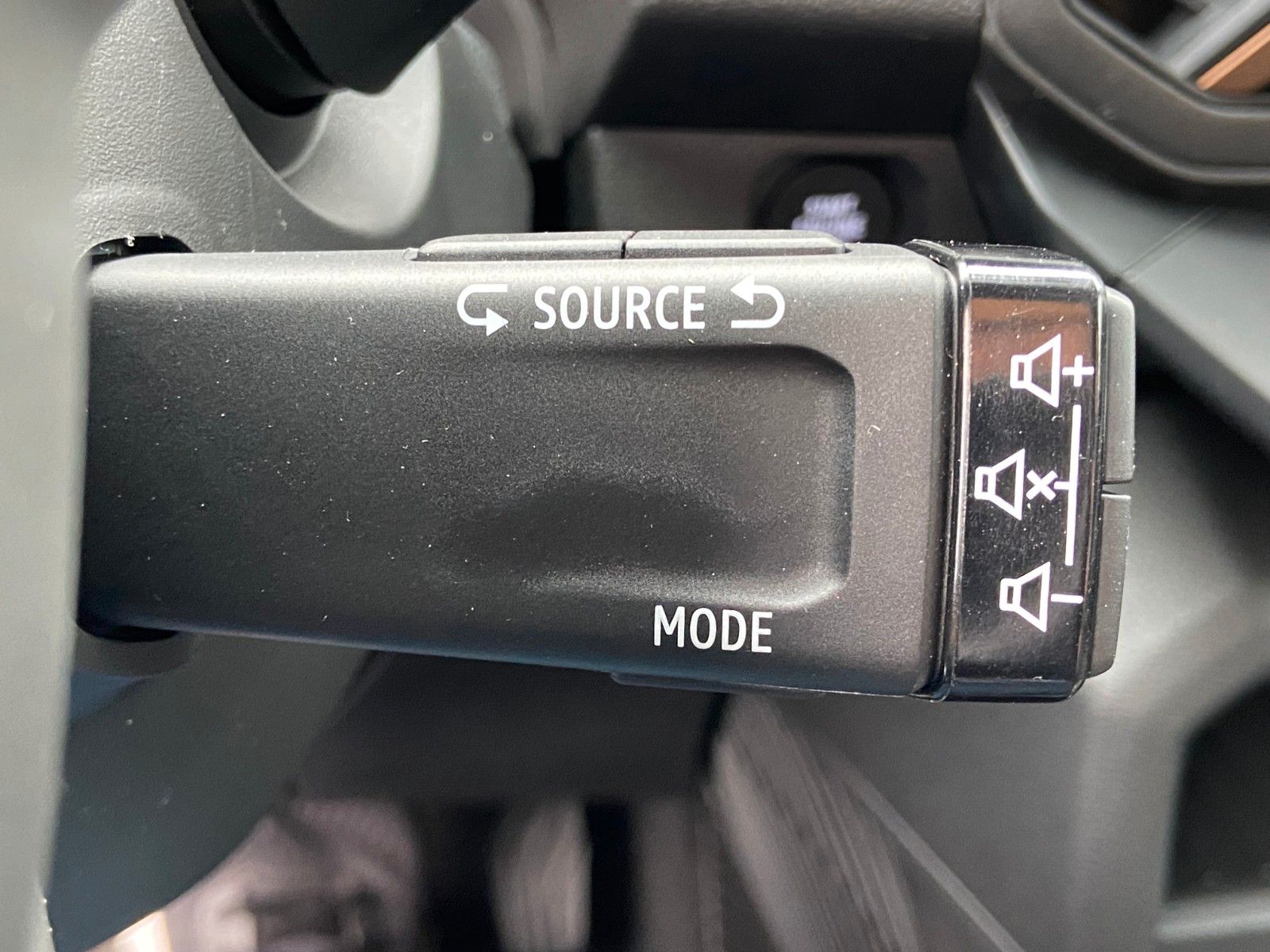 Dacia Duster Extreme TCe 130 4WD - Samsaru's Car Outlet