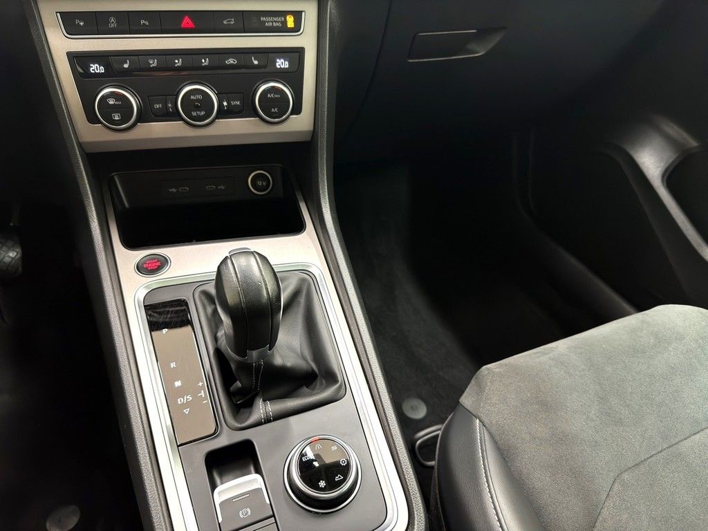 Seat Ateca 2.0 TDI DSG 4Drive Xperience AHK*PANO*NAVI