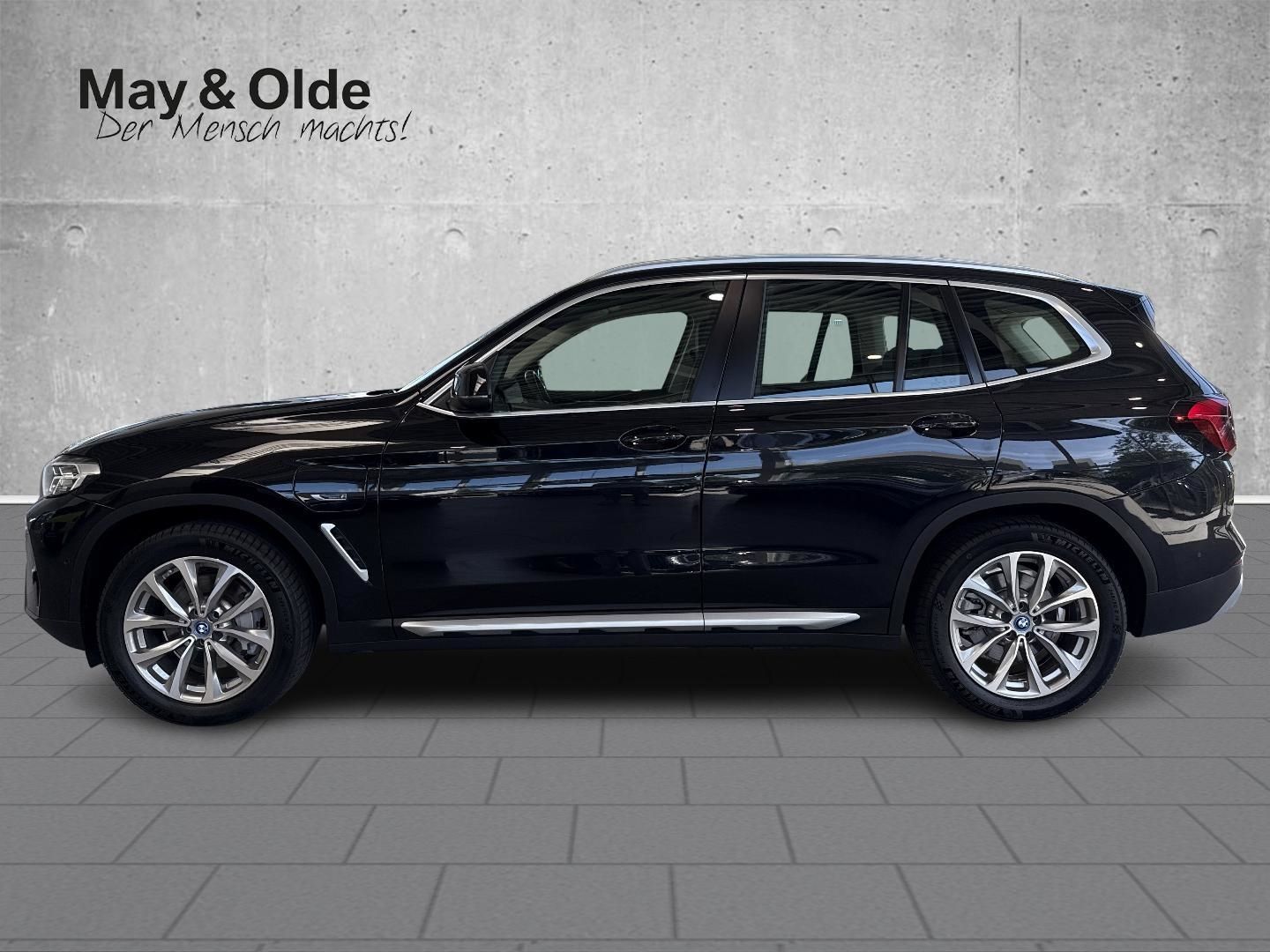BMW X3 XDRIVE30E AHK-klappbar AHK Navi Leder Digital