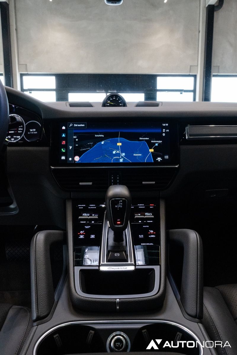 Porsche Cayenne Coupe E-Hybrid Sportabgas / Luftfederung